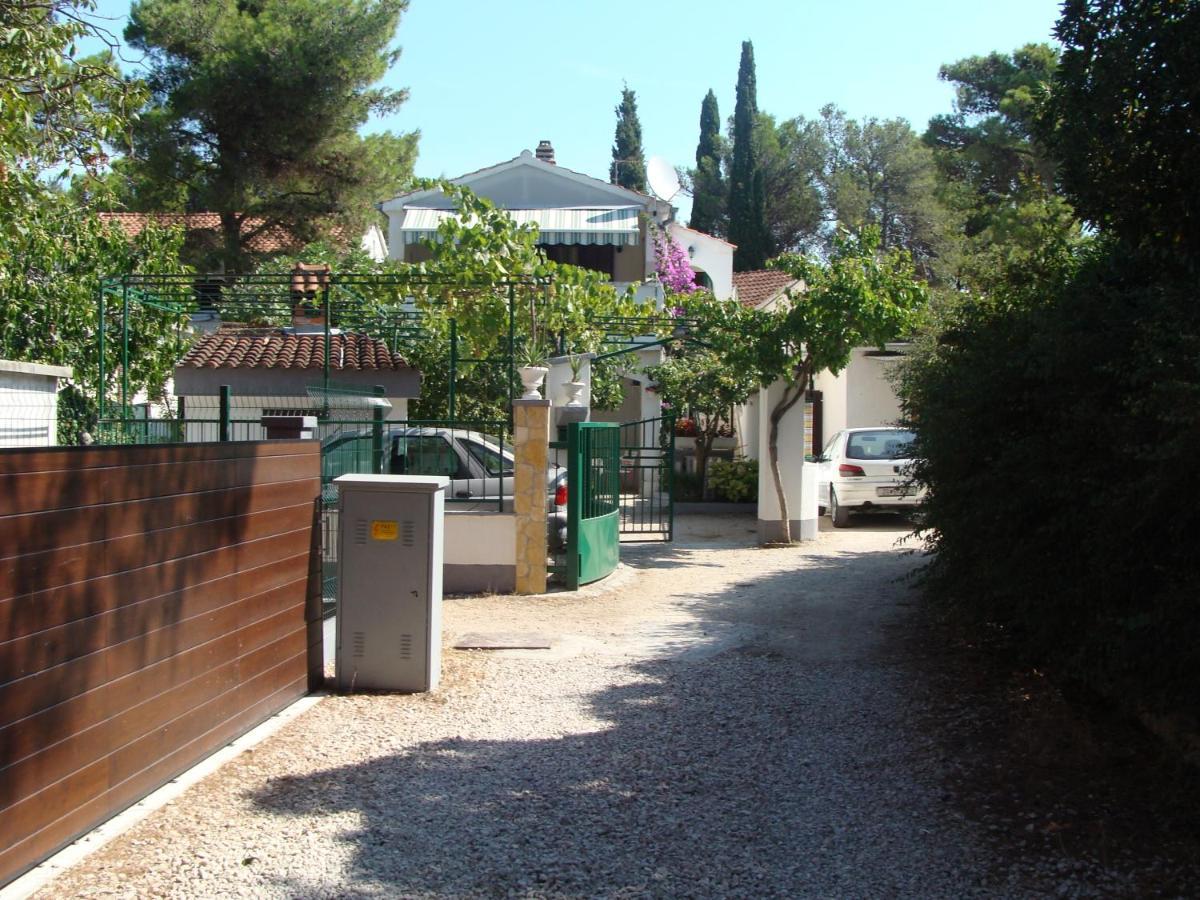 Apartments By The Sea Jadrija, Sibenik - 11356 Exteriör bild
